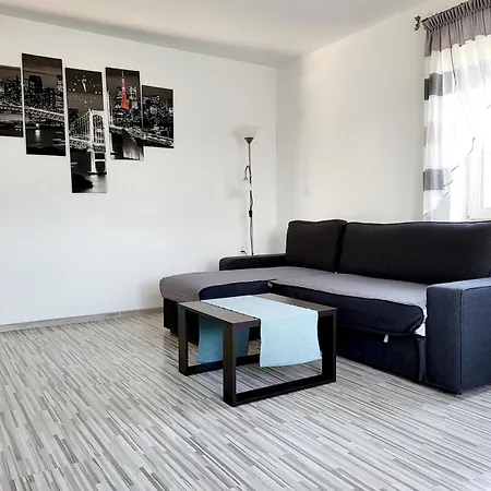 Dom Na Blekitnej منزل للإقامة Karwieńskie Błoto