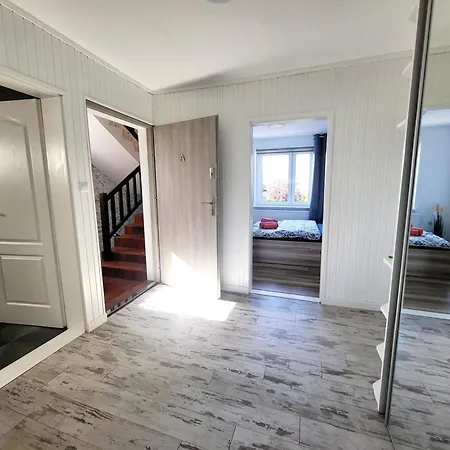 ホームステイ Dom Na Blekitnej